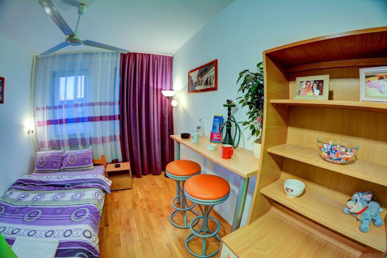 Rooms And Apartments S Belgrade Exterior photo